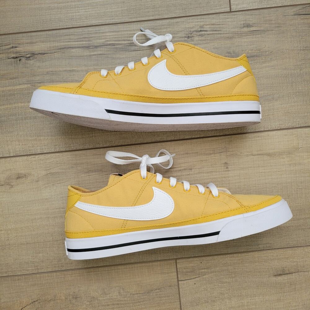 Nike Court Legacy Canvas Sanded Gold Sneakers Men Sz 11 CW6539-700 - Picture 15 of 16